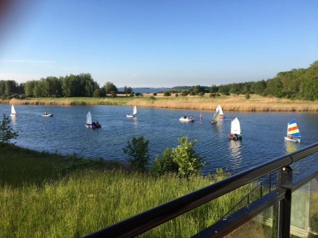 Appartement Aan Jachthaven Met Zicht Op Veerse Meer Arnemuiden Eksteriør bilde