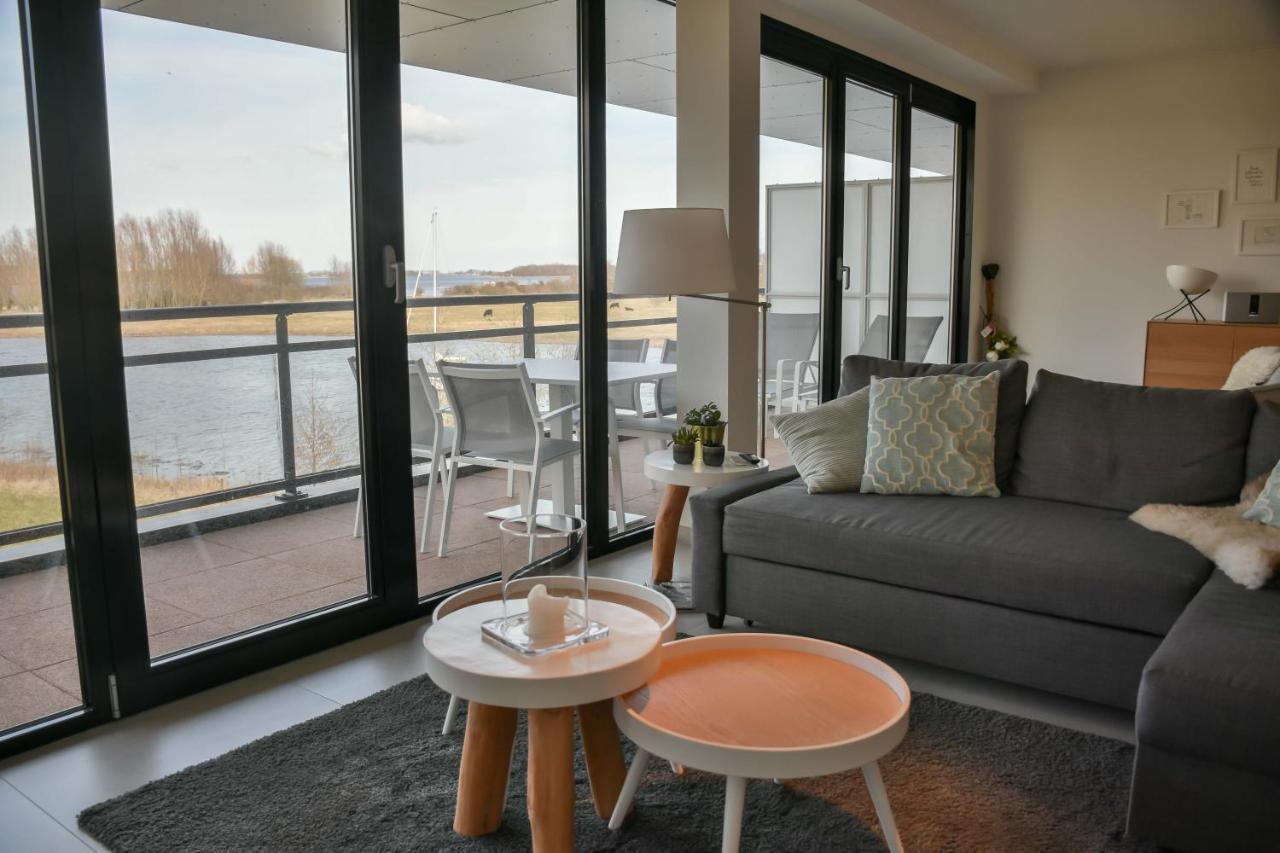 Appartement Aan Jachthaven Met Zicht Op Veerse Meer Arnemuiden Eksteriør bilde