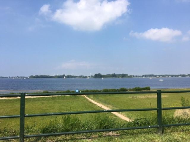 Appartement Aan Jachthaven Met Zicht Op Veerse Meer Arnemuiden Eksteriør bilde